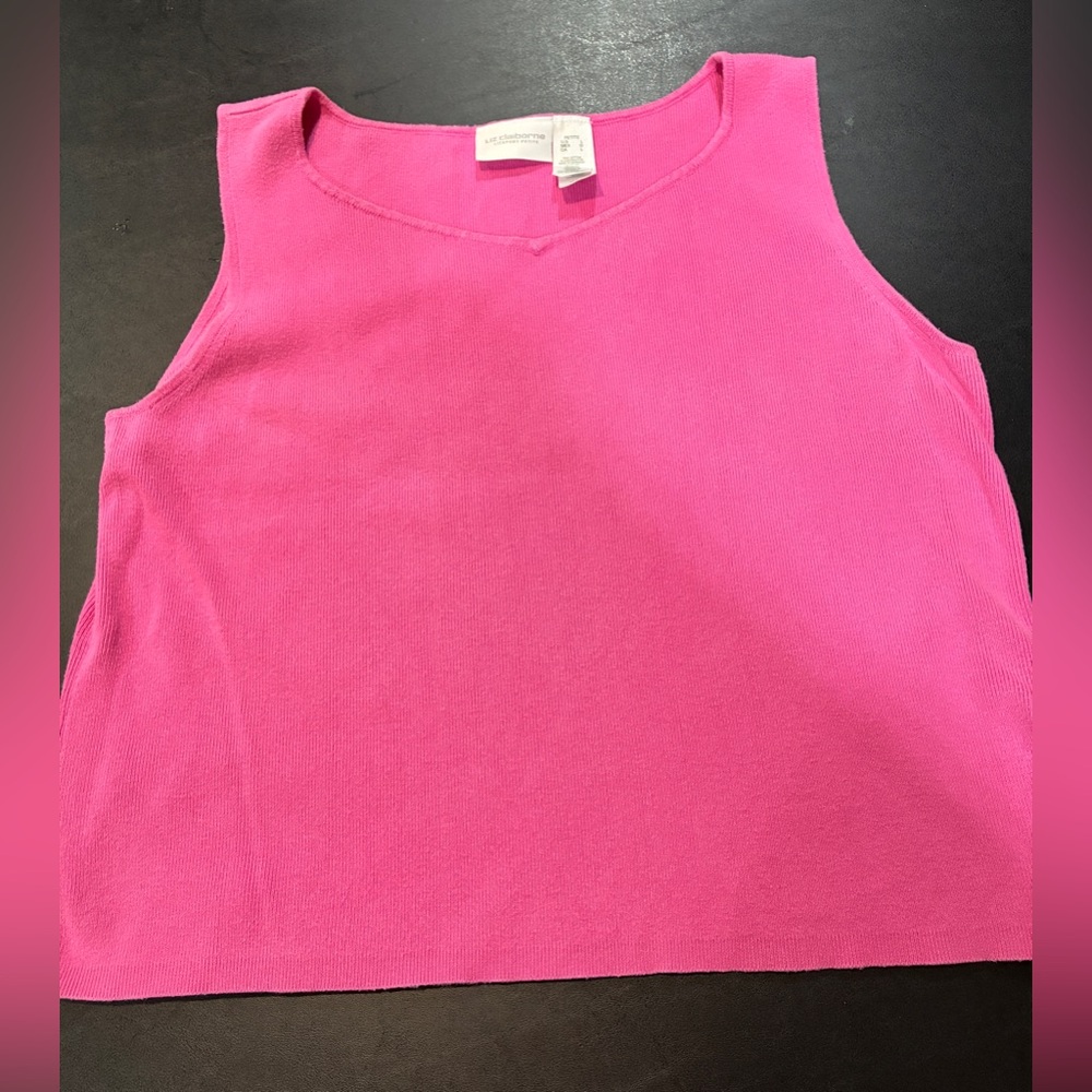 Liz Claiborne Vibrant Pink Tank Top.    Petite Large